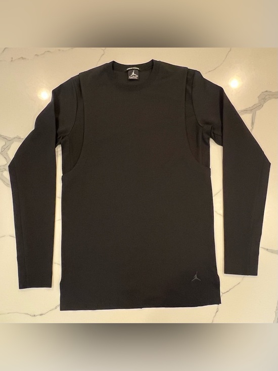 Jordan Dresses & Skirts - Jordan Black Long Sleeve Dress